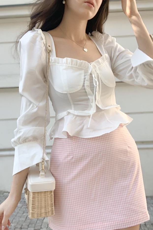 20 Coquette Aesthetic Outfits That Are So Cute And Pretty Your Classy
