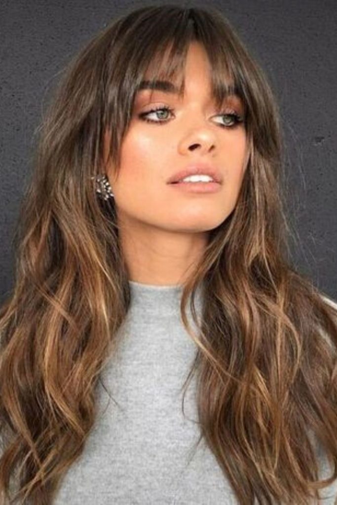 How to Style Curtain Bangs and Layers on Medium Hair