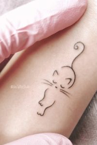 40 Pretty Tattoo Designs for Women: Feminine and Beautiful Ideas - Your ...