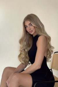 5 Easy Ways to Get Voluminous Bouncy Hair - Your Classy Look