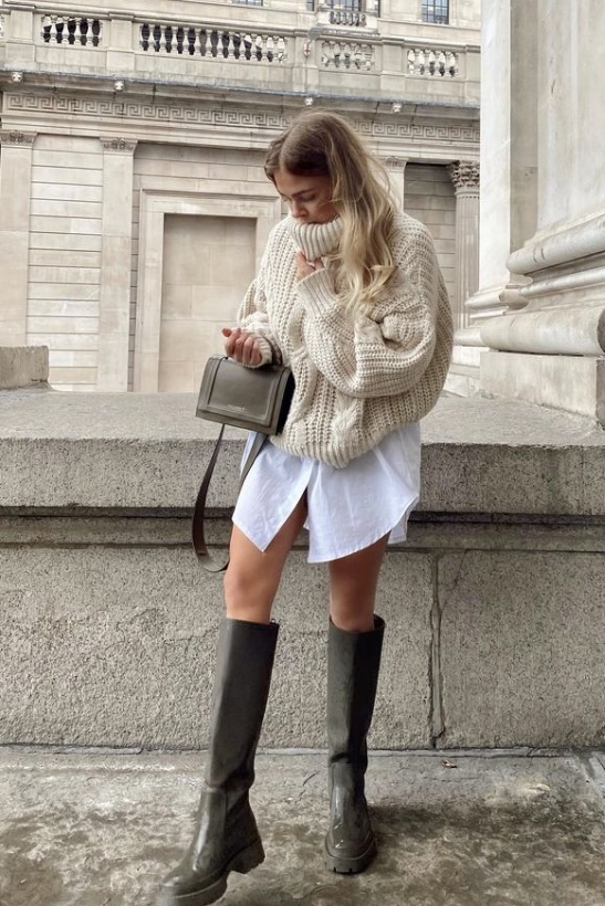 20 Perfect Rainy Day Outfits You’ll Want to Wear - Your Classy Look