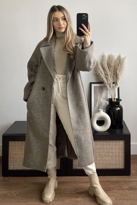 Top 10 Winter Fashion Trends 2021-2022 - Your Classy Look