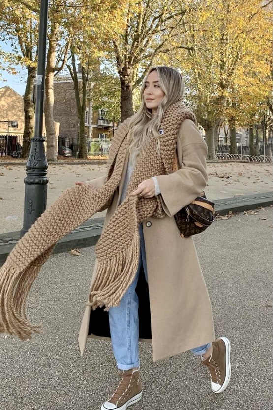 How To Wear A Winter Scarf With A Coat