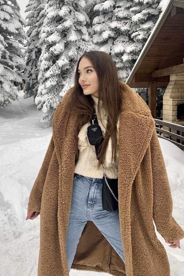 25 Cute Snow Day Outfits for Awesome Winter Style - Your Classy Look
