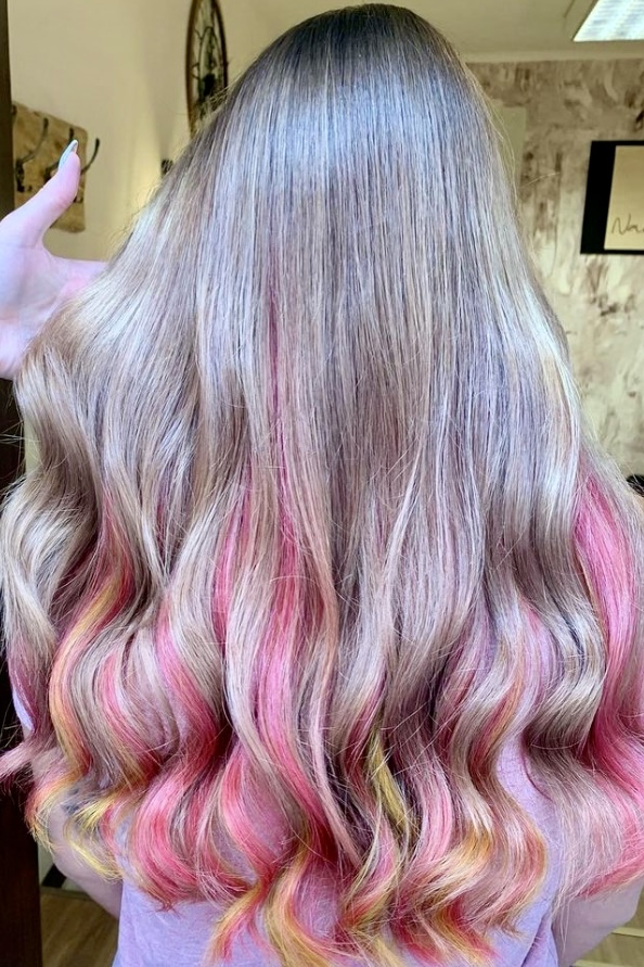 25 Unique Peekaboo Hair Color Ideas to Get Creative with Your Style ...