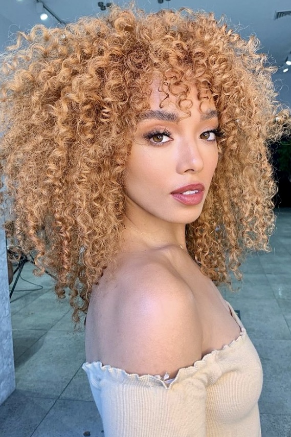 Stunning Curly Hair Color Ideas To Add Shine And Depth To Your Locks Your Classy Look