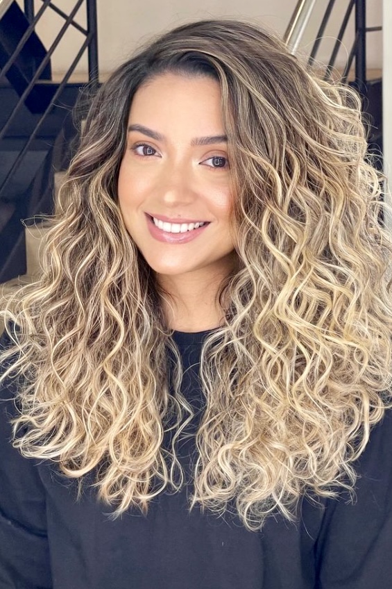 Stunning Curly Hair Color Ideas To Add Shine And Depth To Your Locks Your Classy Look