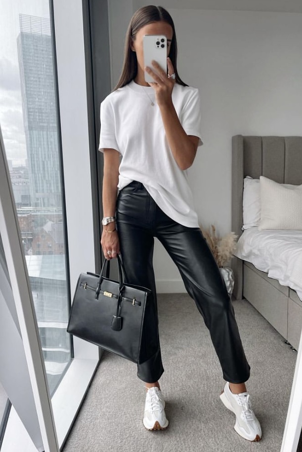 20 Ways to Wear a White T-Shirt and Look Amazing - Your Classy Look