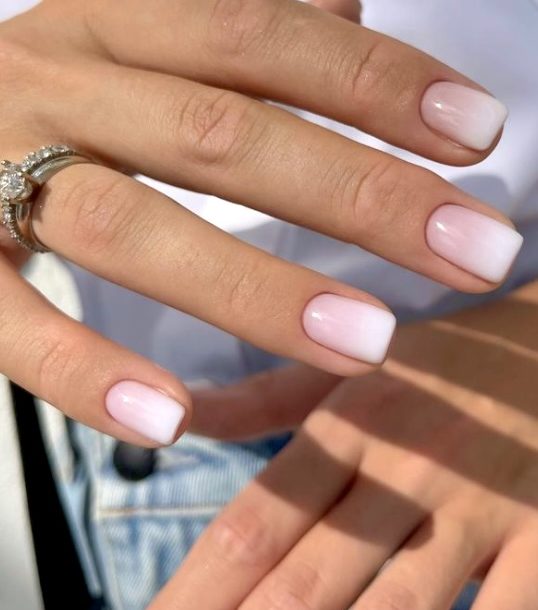 30 Classy Ombre Nail Designs To Copy All Year