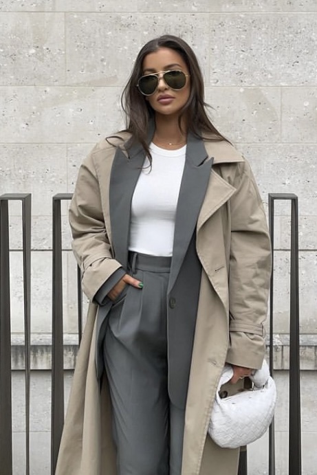 40 Classy Trench Coat Outfits to Keep You Warm and Stylish This Season ...