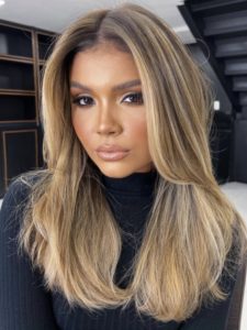 40 Best Haircuts with Face-Framing Layers for a Flattering Look - Your