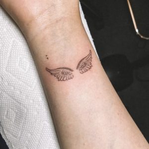 60 Beautiful Angel Wings Tattoo Design Ideas for Your Next Ink - Your ...