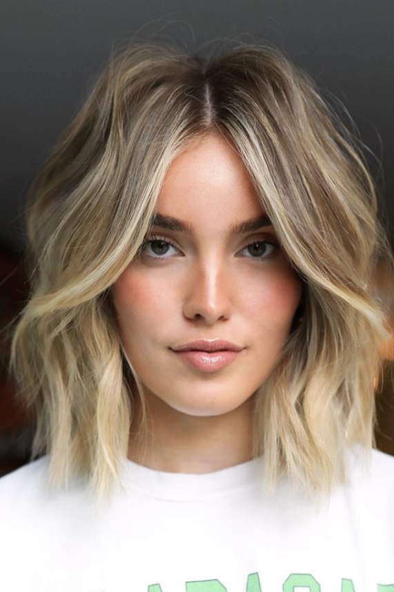 30 Trendy Haircuts with Long Curtain Bangs for Every Hair Type - Your ...