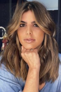 30 Trendy Haircuts with Long Curtain Bangs for Every Hair Type - Your