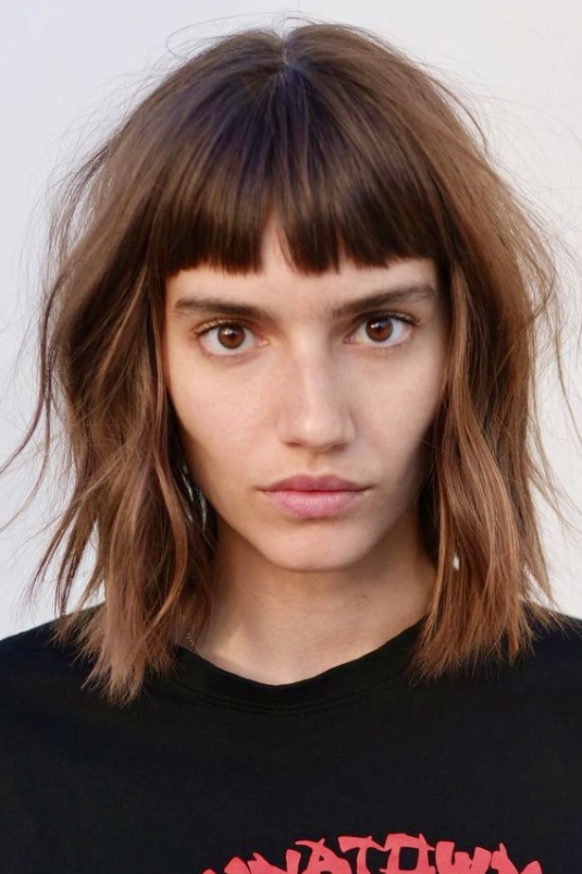 30 Trendy Haircuts with Baby Bangs That Will Make You Want to Go Short ...