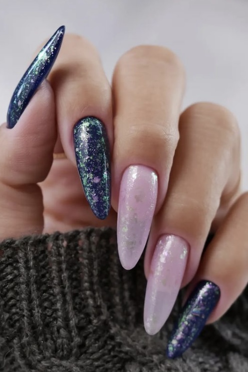 50 Fabulous New Year’s Eve Nail Designs to Celebrate in Style - Your ...